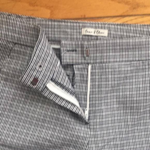 Emma and Olivia tiny plaid pants NWOT - Picture 4 of 8